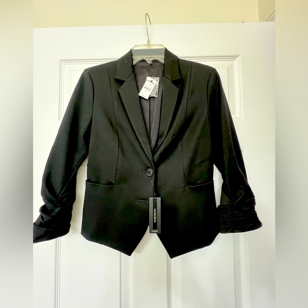 Express women’s size 6 suit jacket